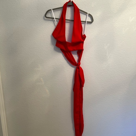 Superdown Revolve red jennifer wrap halter top -XS - Picture 4 of 6